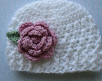 Crochet baby hat; white baby hat; baby girl flower hat; knitted baby hat; 0-3 month baby hat; ready to ship; knit hat 0-3 month; UK seller.