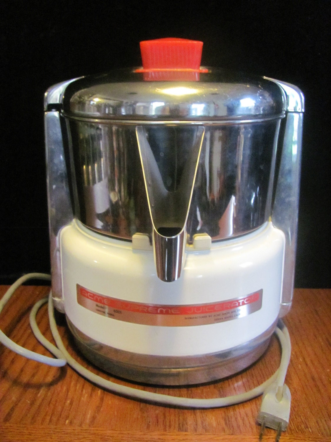 Acme Supreme Juicerator Electric Juicer Vintage Model 6001