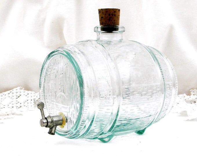 Vintage Mid Century Thick Glass Wine Barrel Shaped Bottle with Working Tap, Keg, Barware, Man Cave, Drinkware, Kitchen, Retro Home Interior