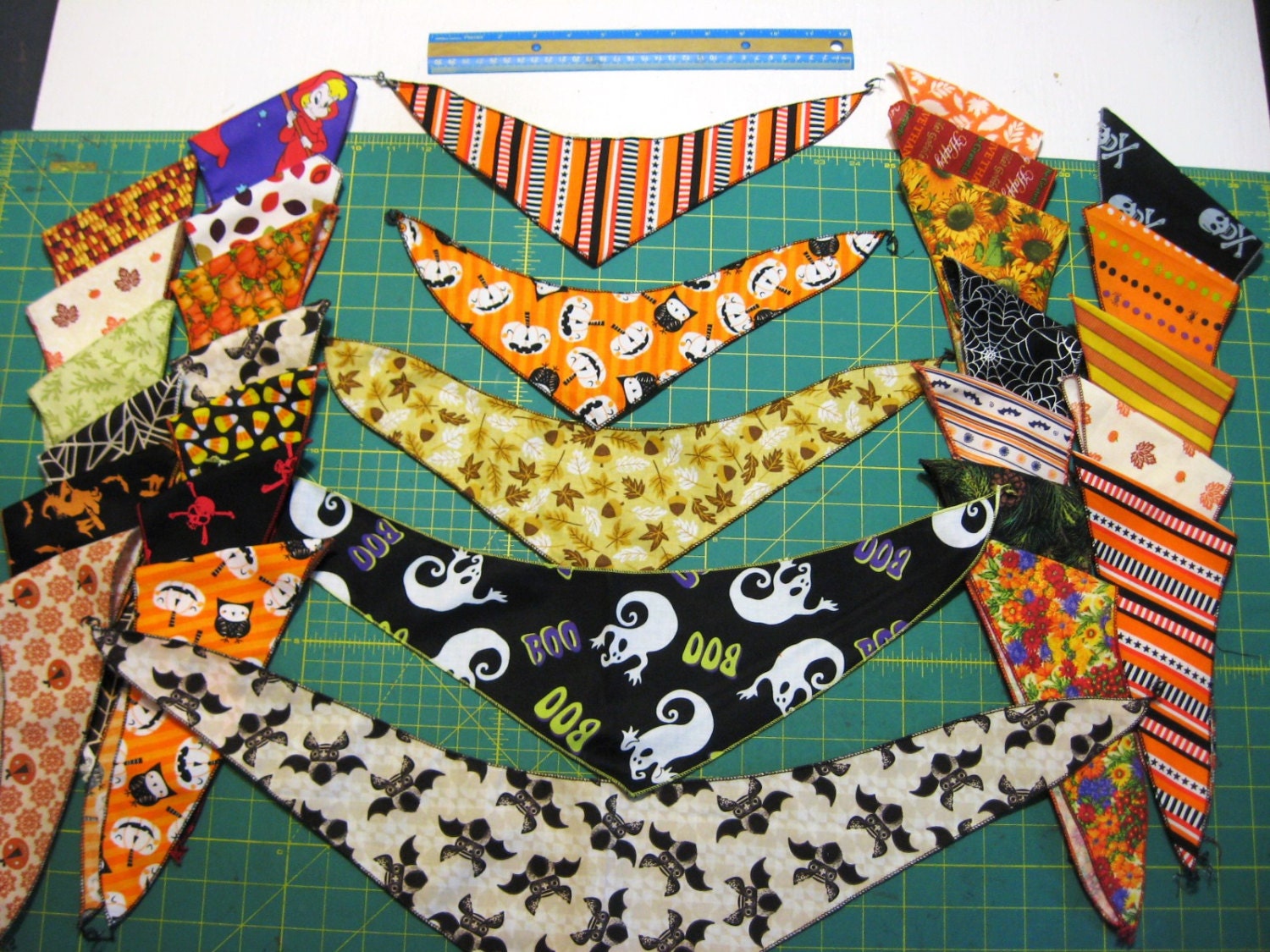 15 All HOLIDAY Dog Grooming BANDANAS Pet Scarf by PETSCARVESGALORE