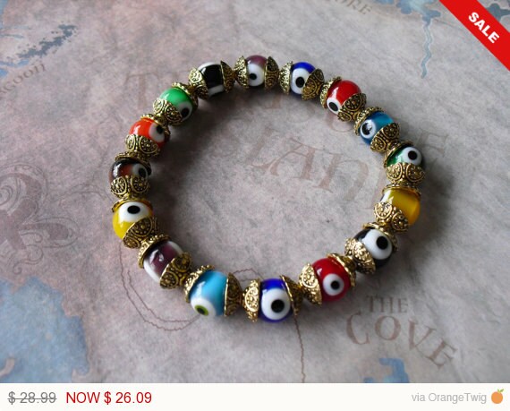 what does it mean when your mal de ojo bracelet breaks