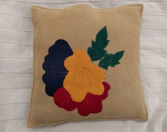 Bouquet (beige background)