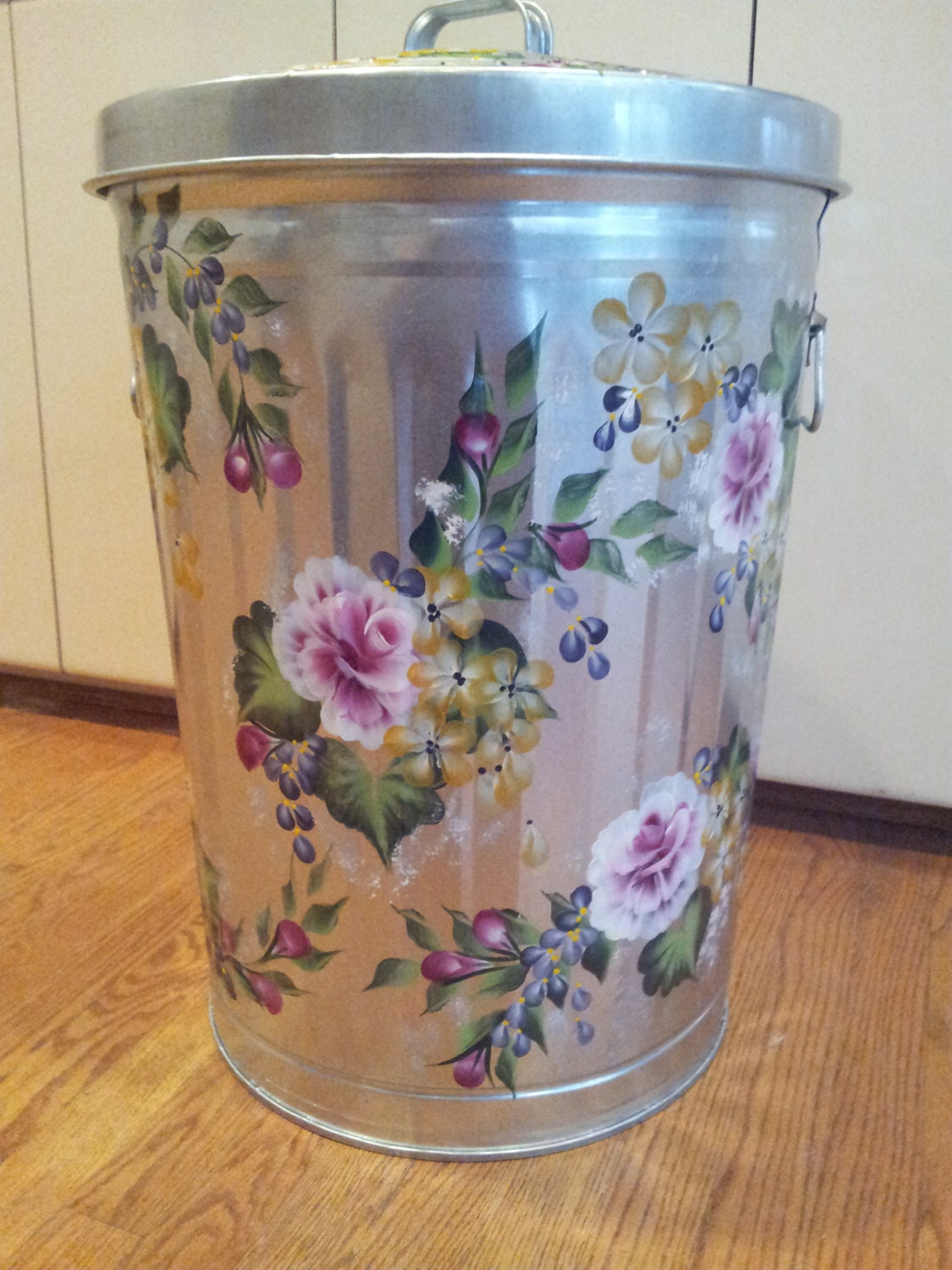 20 Gallon Hand Painted Galvanized Trash Can   Il Fullxfull.950301372 F67v 