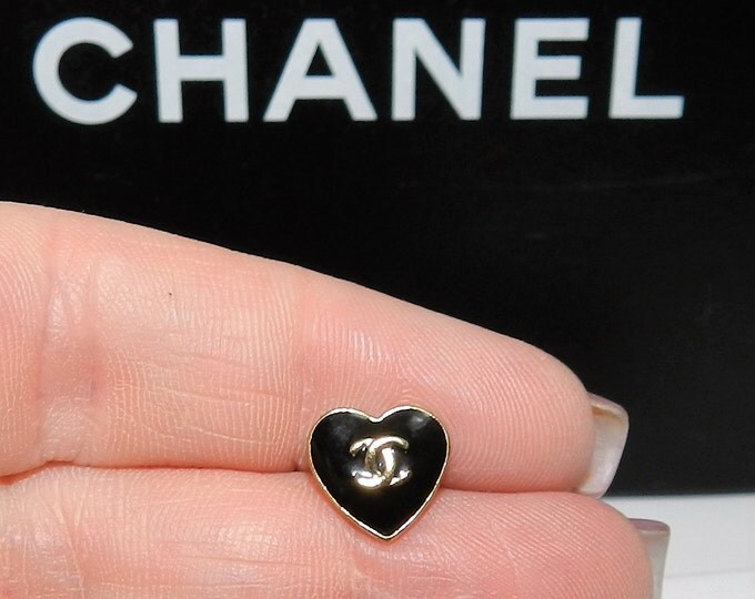 Authentic Coco Chanel SINGLE Earring, Chanel Yes No Heart Stud Earring, Designer Fashion, High End, Rare Chanel, 90s Vintage Jewelry