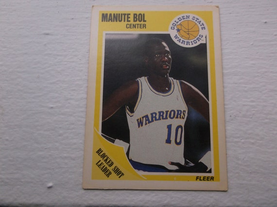 Vintage Manute Bol 1989 NBA Fleer Basketball Card 52