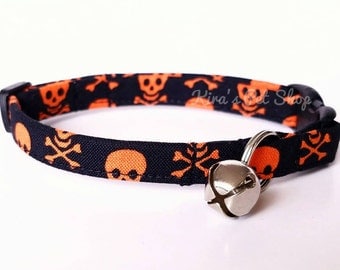 Halloween Cat Collar, Breakaway Cat Collar, Designer Cat Collar, Cat Accessories, Pet Accessories, Fabric Cat Collar, Skulls, Black & Orange