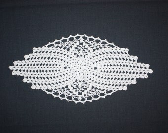 Oval White Crochet Doily, Small Lace Doily, Cotton Doily, Table Runner, Table Topper