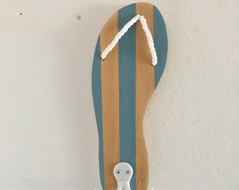 Flip Flop towel rack, beach towel rack, beachy towel rack, flip flop with hooks, bathroom decor, pool towel rack, beach decor