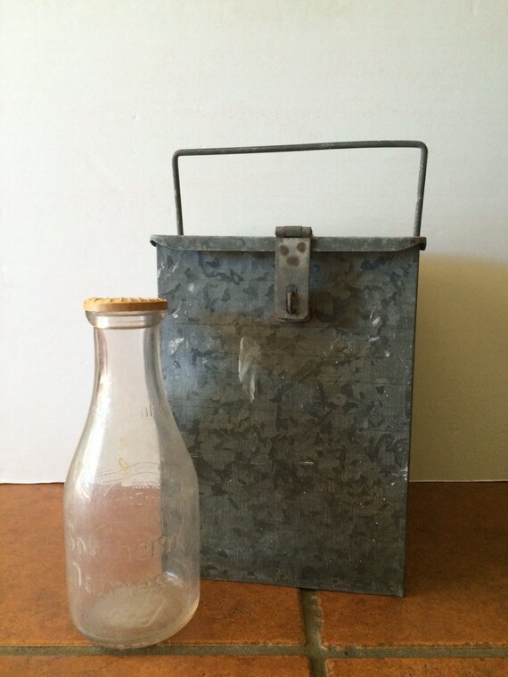 #VINTAGE Vintage Galvanized Metal Insulated Milk Box Dairy Box Twin