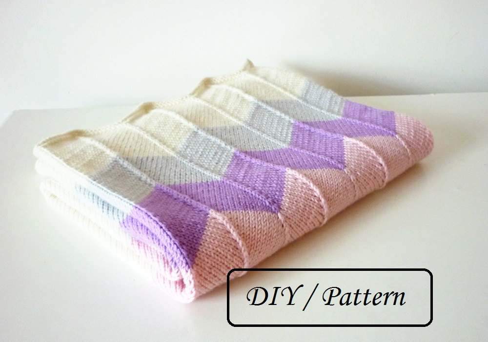 Knit baby blanket pattern / baby blanket pattern / chevron