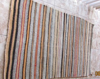 Hand Wovern Navajo Rug 31" x 52
