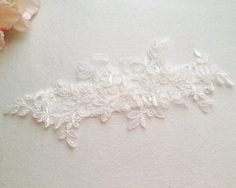 Wedding Garter , bridal garter, wedding lace garter,Ivory Lace Garter, keepsake Garter only