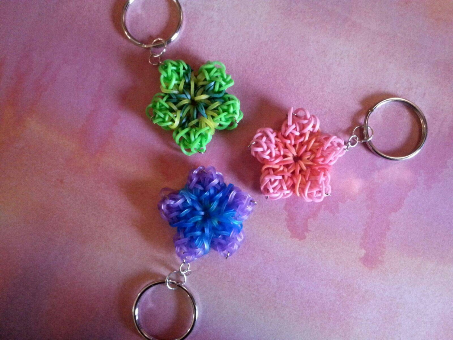 Rainbow Loom Keychain Colorful Springtime Flowers