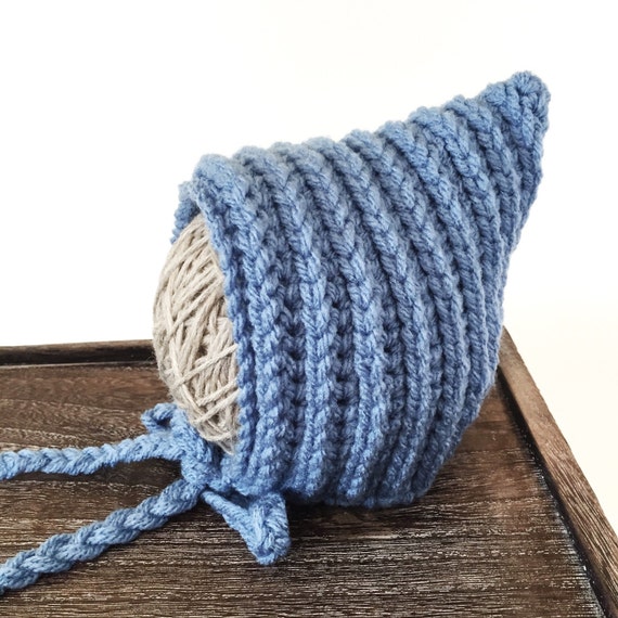Items similar to Crochet Newborn Hat, Newborn Photo Prop, Pixie Hat ...