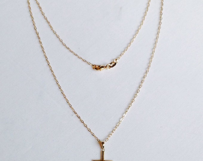 Storewide 25% Off SALE Vintage 14k Yellow Gold Single Cross Pendant With Gold Tone Chain Designer Necklace Featuring Modern Finish