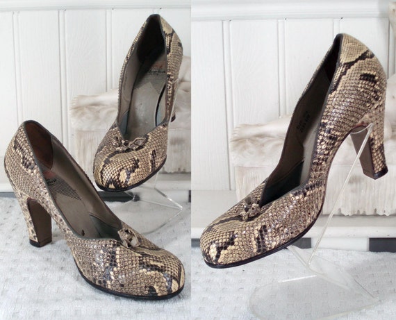 WW2 c1940's Snakeskin Leather Shoes Bows . WW11 Fashion