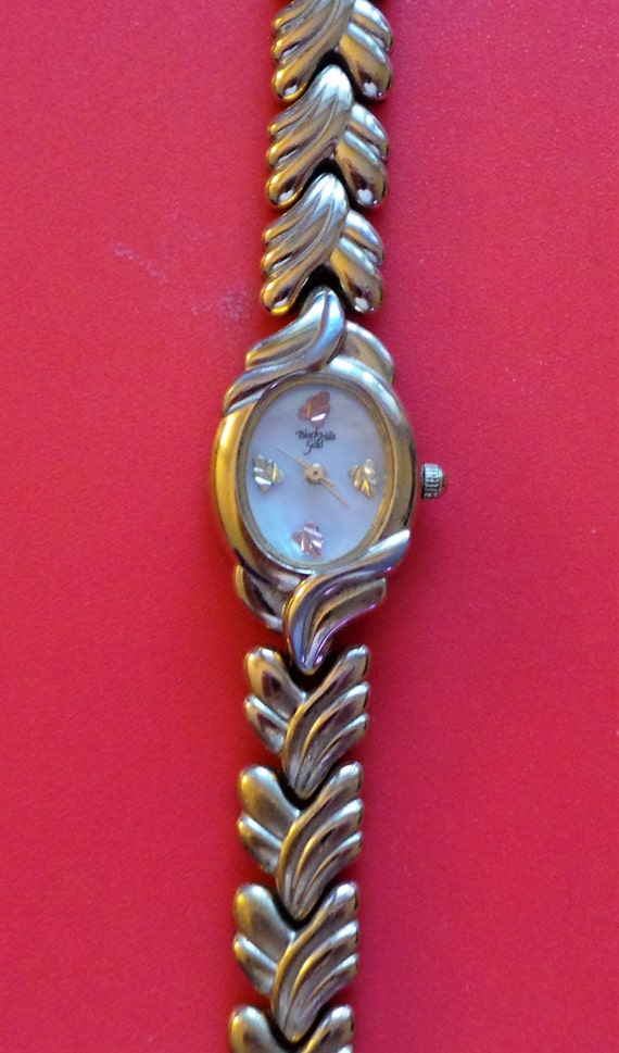 A Vintage Ladies 'BLACK HILLS GOLD' Quartz Watch