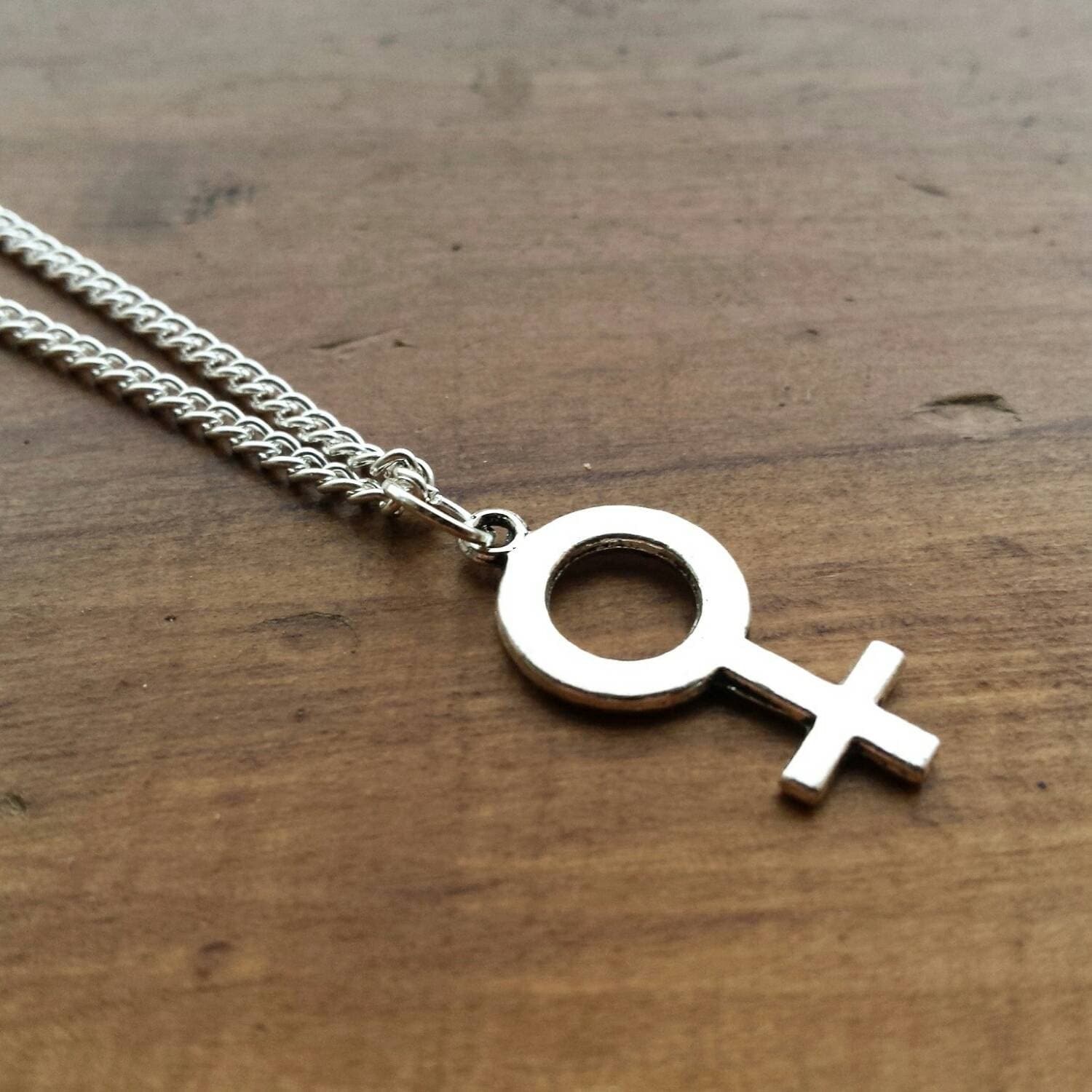 Female Symbol Charm on 18 Chain Necklace