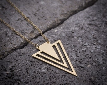 Gold V necklace, triangle necklace, arrow necklace, Geometric necklace, gold triangular necklace, everyday necklace, unique necklace, 14K.
