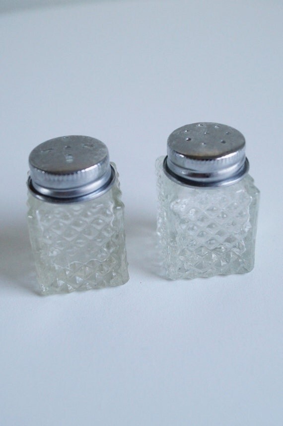 Small Glass Salt And Pepper Shakers Mini Salt And Pepper Set