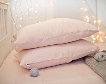 Linen pillow case. Pink. Softened linen bedding. Pale pink pillow case. Pre washed linen pillowcase. Bed linens. Standard size, Queen, King