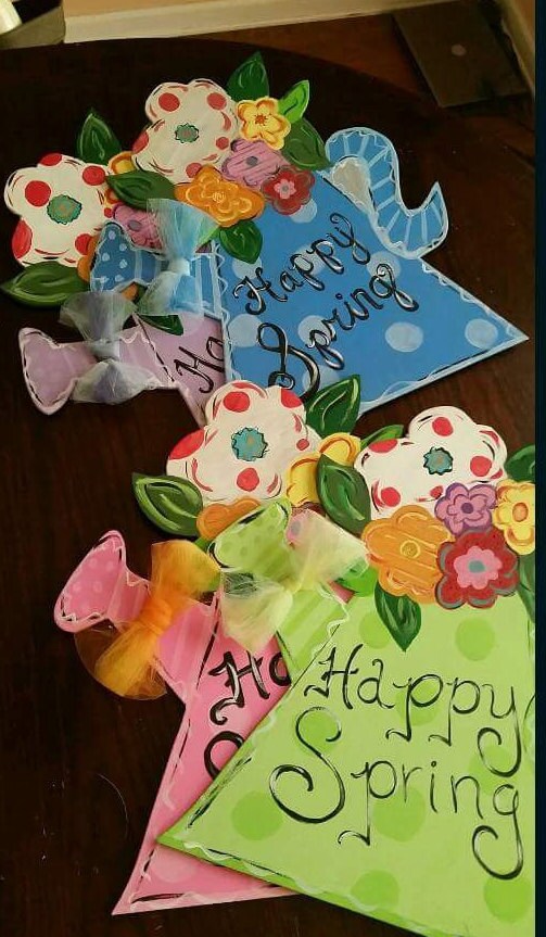 Spring Door Hangers by KraftingKelsey on Etsy