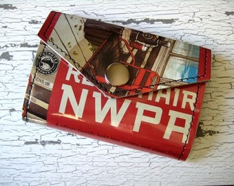 Deschutes Red Chair NWPA Lady's Wallet