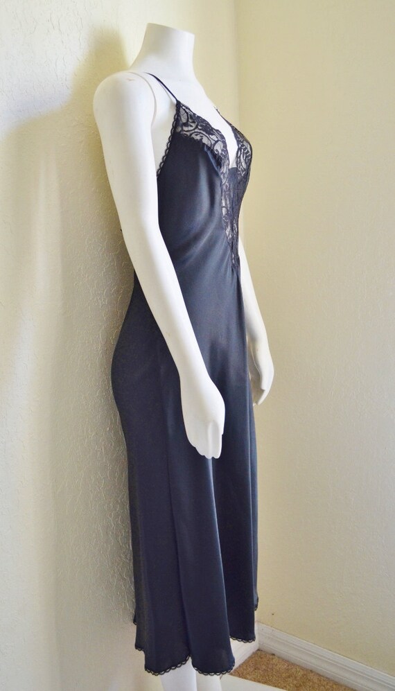 Vintage Black Satin Polyester Maxi Val Mode Nightgown Size