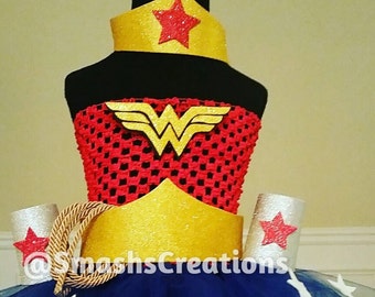 Wonder Woman ACCESSORIES ONLY