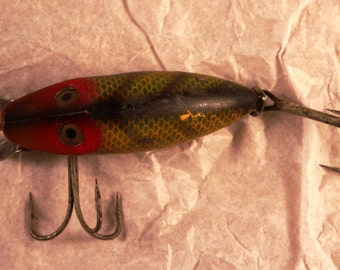 Vintage Heddon Go Deeper River Runt fishing lure/ angling/ fish/ green and black fishing lure/ fisherman/ fishing decor/fishing collectible