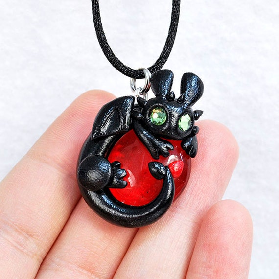 How to Train Your Dragon necklace Toothless pendant red