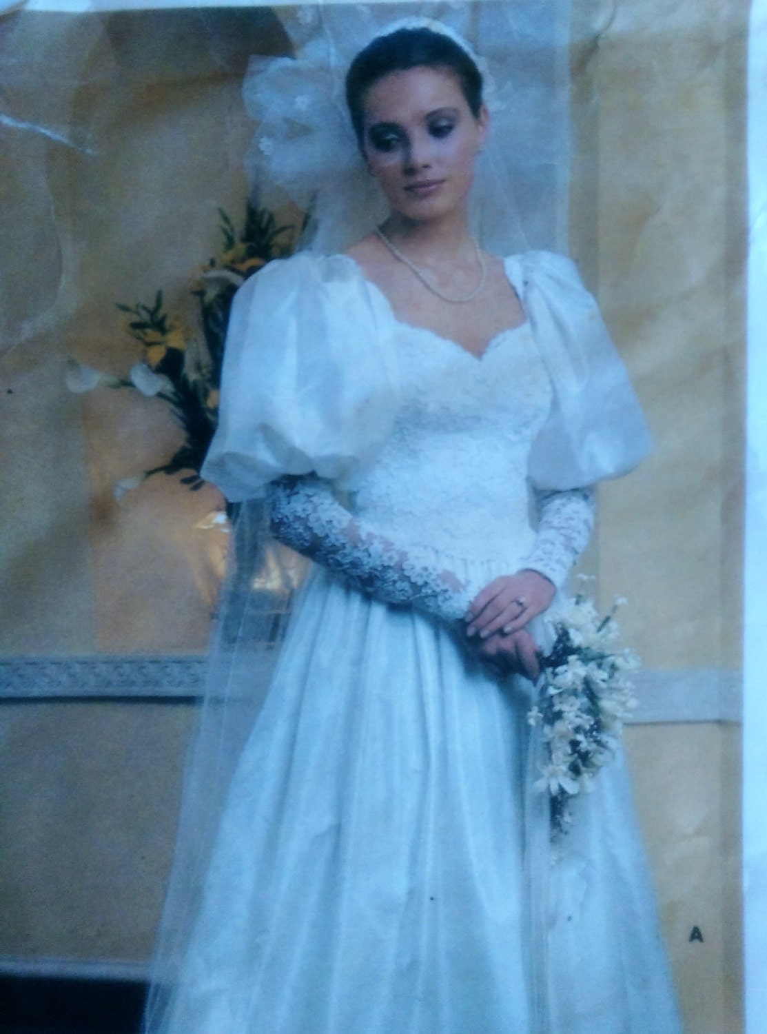 Vintage Vogue 1340 Formal Bridal Dress Uncut Sewing Pattern
