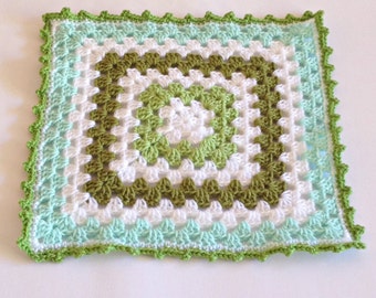 Crochet newborn blanket, crochet baby blanket, knitted baby doll blanket, cot bedding, crochet throw, baby shower gift, baby afghan,