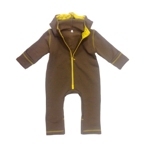 sweatsuit brown