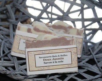 Savon à la soie Doux Jasmin, fleur de jasmin, jasmine, handmade soap, fait main