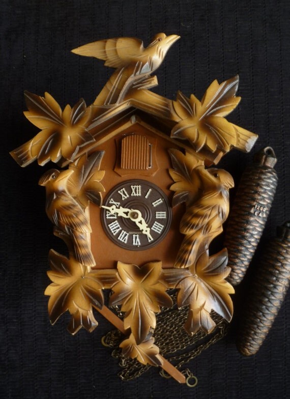 8 Day Two Tone Hubert Herr Cuckoo Clock German 80's