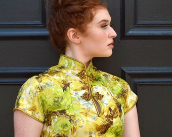 1960's Mai-Li green, yellow, and metallic gold brocade asian style wiggle dress
