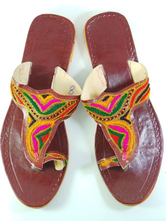 Indian kolhapuri Slippers Dazzling Indian by CraftAndTextorium