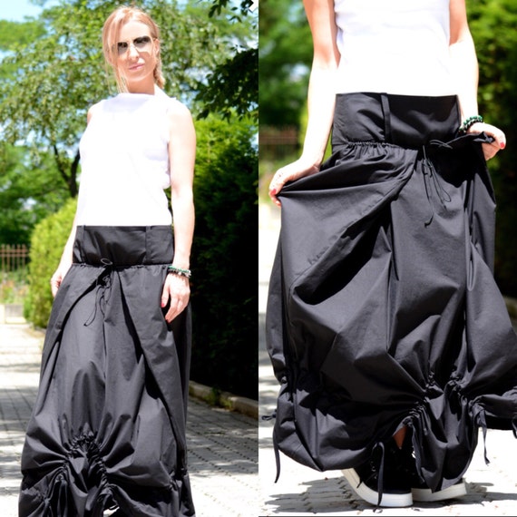 Long Maxi Skirt/ Black Maxi Skirt/ Full Skirt/ High Waisted