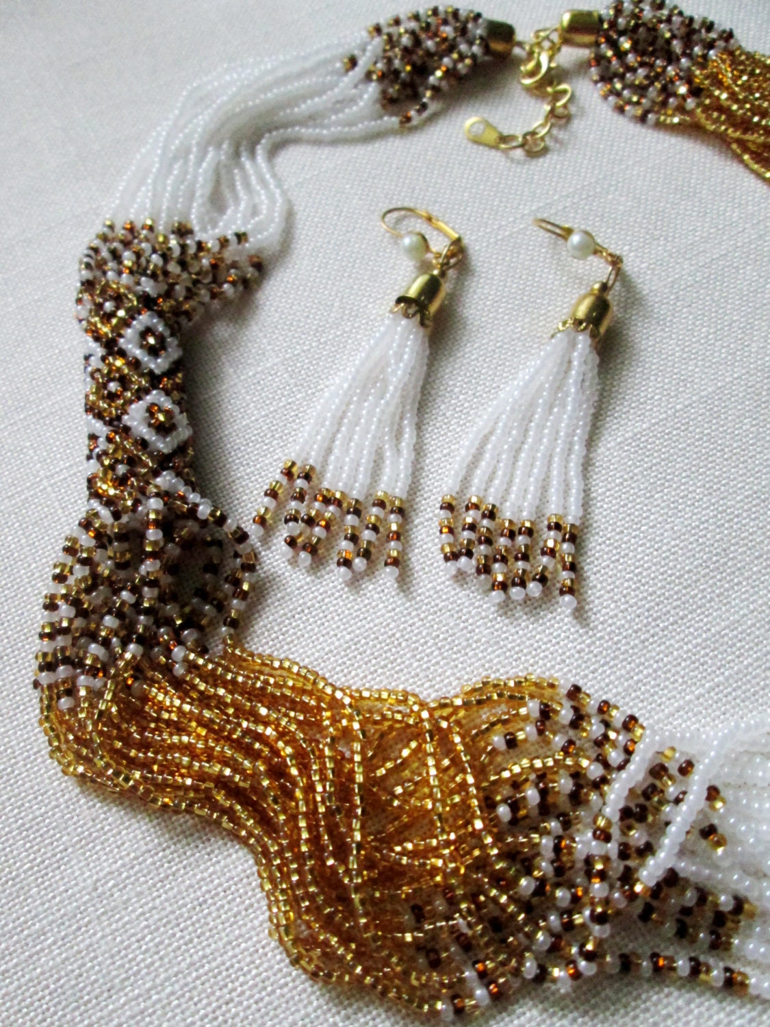 Most popular Ukrainian jewelry. Ukrainian National Embroidery