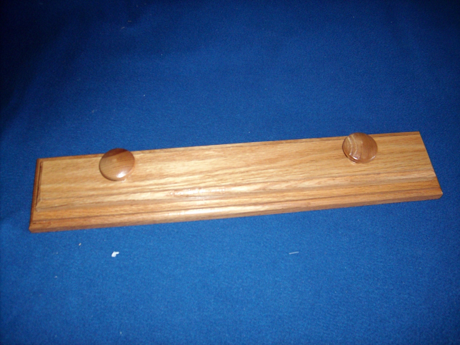 18 inch Oak Quilt Hanger