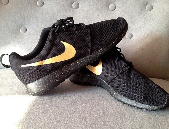 black and gold roshes