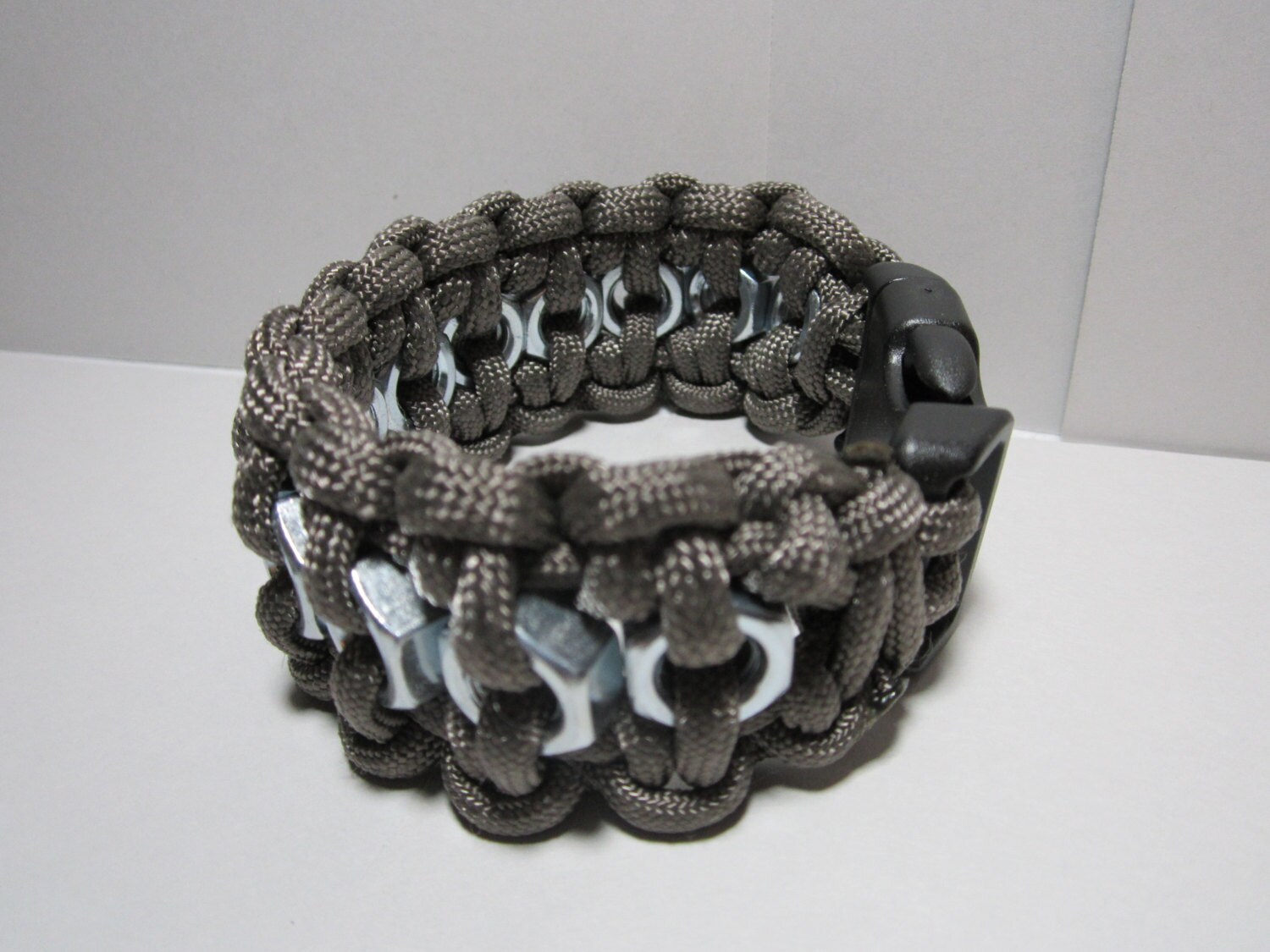 Hex Nut Paracord Survival Bracelet by AmazingParacording on Etsy