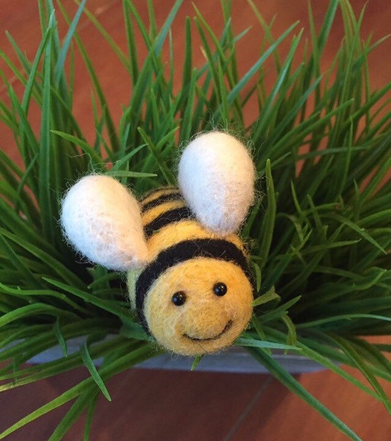 Items similar to Needle Felted Bee, Felted Bee Ornament, Large, Medium ...