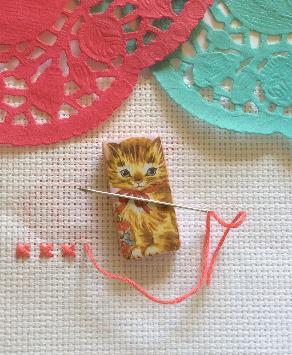 Needle minder Cross stitch Crossstitch by DaintyDotsDecoupage