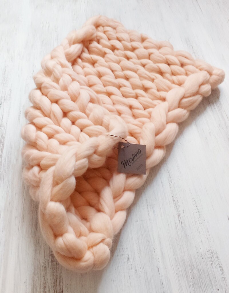 Baby Chunky Knit blanket Extra soft unspun 100 Merino Wool