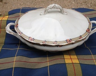 Vintage 1920's China vegetable dish