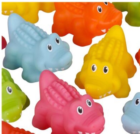 pool squirt toys