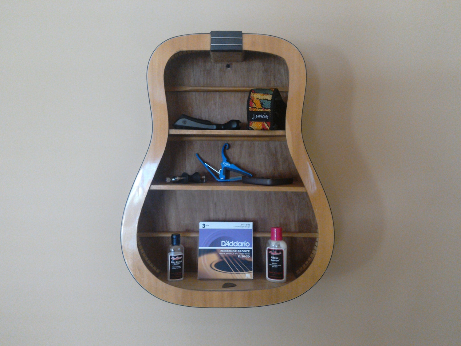 GUITAR SHELF BODY