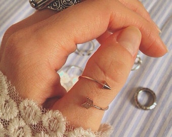 Arrow Wrap Thumb Ring: boho, hippie, 90s, beach, for her
